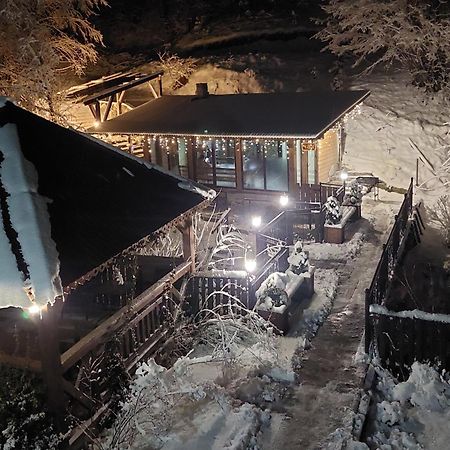 Коло Гір Hotel Kolochava Bagian luar foto
