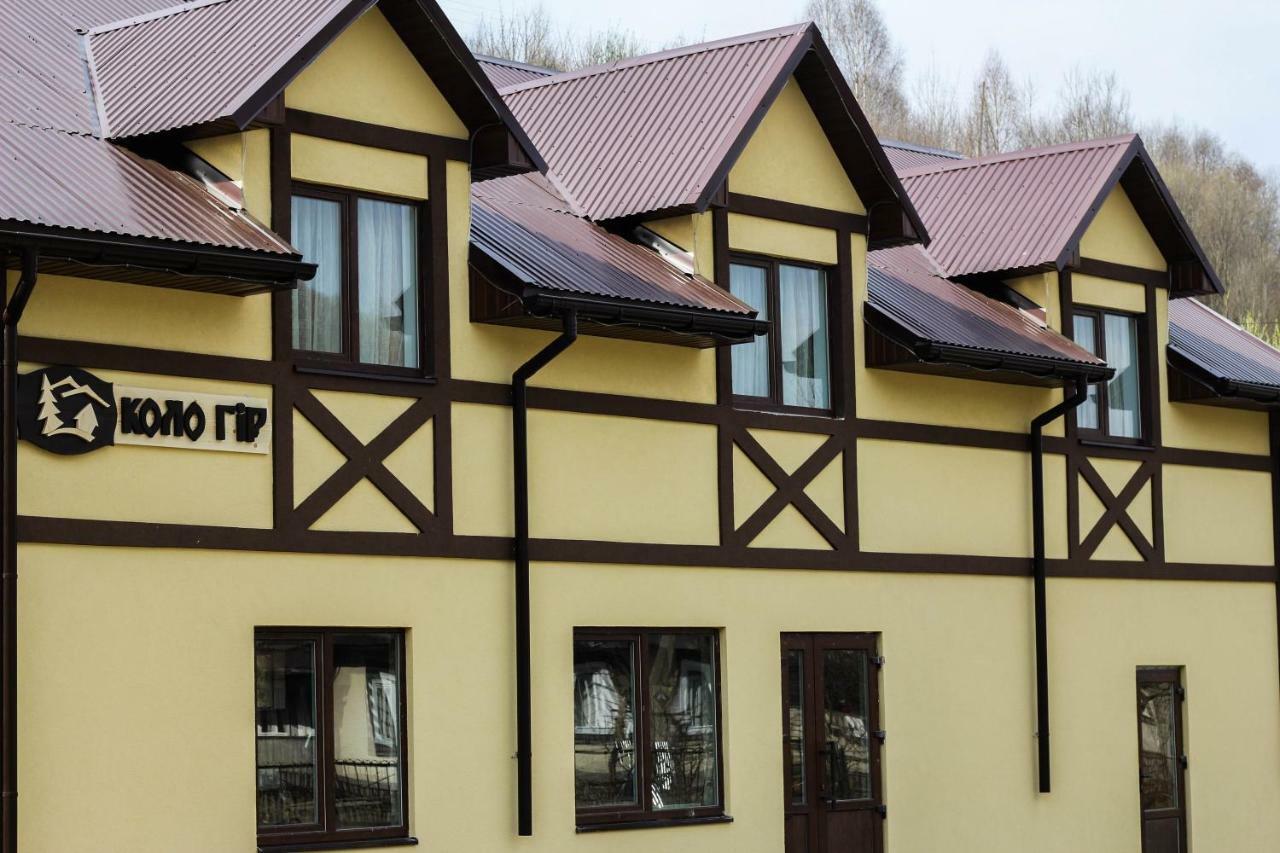 Коло Гір Hotel Kolochava Bagian luar foto